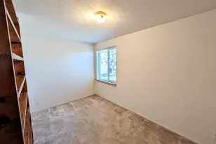 1188 NE 27th St, Bend, OR 97701 - Photo 8