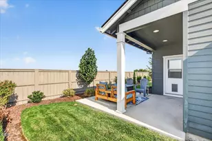 1492 Quarter Ln, Medford, OR 97504 - Photo 22