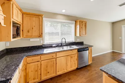 2287 Evie Lane, Grants Pass, OR 97527 - Photo 12
