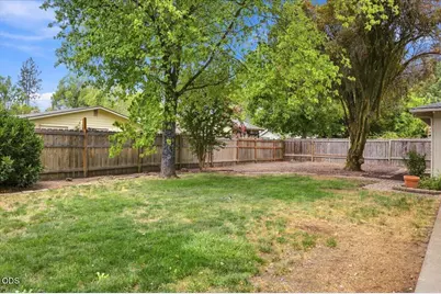 2905 El Dorado Drive, Medford, OR 97504 - Photo 26
