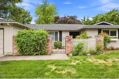 2905 El Dorado Drive, Medford, OR 97504 - Photo 4