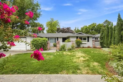 2905 El Dorado Drive, Medford, OR 97504 - Photo 2