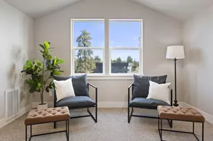 20552 NE Empire Ave, Bend, OR 97701 - Photo 22