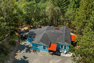 289 Shadow Mountain Way, Grants Pass, OR 97527 - Photo 2