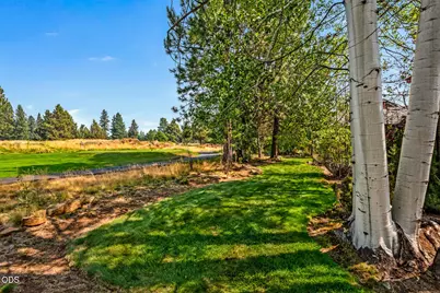 61524 Tam McArthur Loop, Bend, OR 97702 - Photo 34