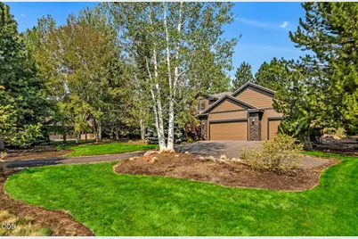61524 Tam McArthur Loop, Bend, OR 97702 - Photo 2