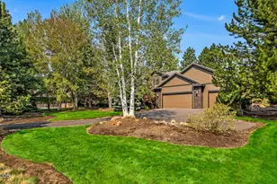 61524 Tam McArthur Loop, Bend, OR 97702 - Photo 2