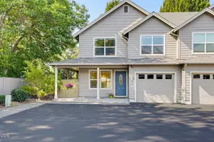 228 Talent Ave, Talent, OR 97540 - Photo 1