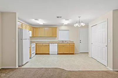 858 E 9th Street, Medford, OR 97504 - Photo 48