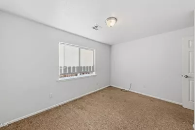 858 E 9th Street, Medford, OR 97504 - Photo 52