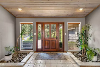 1615 NW Olmar Drive, Grants Pass, OR 97526 - Photo 8