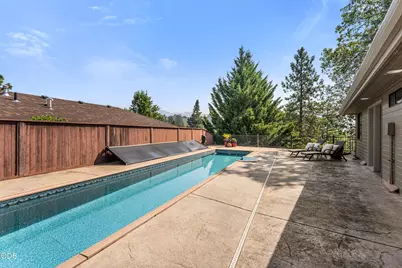 1615 NW Olmar Drive, Grants Pass, OR 97526 - Photo 38