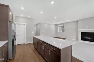 2494 NW 23rd Loop S, Redmond, OR 97756 - Photo 6
