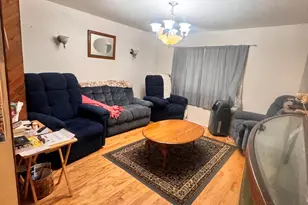 9535 N Charleston Ave, Portland, OR 97203 - Photo 6