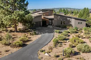 61649 Hosmer Lake Dr, Bend, OR 97702 - Photo 66