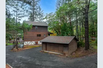 300 Dunlap Road, Jacksonville, OR 97530 - Photo 48