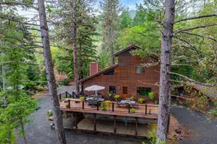 300 Dunlap Rd, Jacksonville, OR 97530 - Photo 44