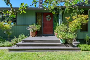 132 High Oak Dr, Medford, OR 97504 - Photo 4