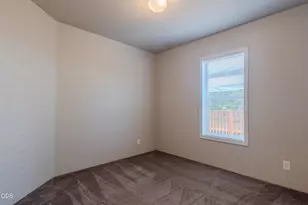 158 Train Ln, Shady Cove, OR 97539 - Photo 24