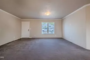 158 Train Ln, Shady Cove, OR 97539 - Photo 10