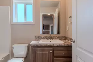 158 Train Ln, Shady Cove, OR 97539 - Photo 26
