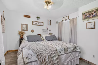 46 Tracy Avenue, Eagle Point, OR 97524 - Photo 24