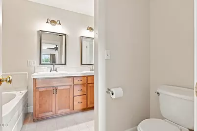 830 Park Street, Ashland, OR 97520 - Photo 20