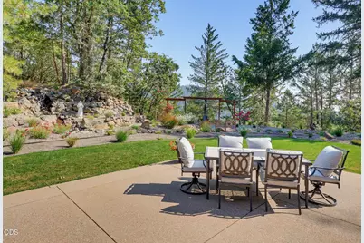 2355 Johns Peak Road, Central Point, OR 97502 - Photo 76
