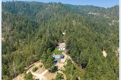 2355 Johns Peak Road, Central Point, OR 97502 - Photo 4