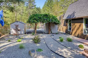 2355 Johns Peak Rd, Central Point, OR 97502 - Photo 70