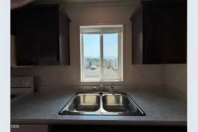 460 Arnos Street #87, Talent, OR 97540 - Photo 8