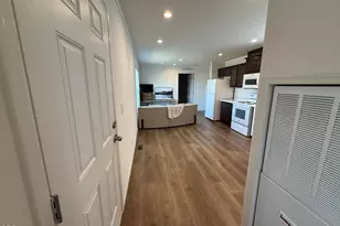 460 Arnos St, Talent, OR 97540 - Photo 14