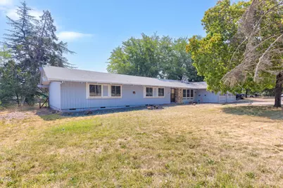 3007 Erline Way, Medford, OR 97502 - Photo 2
