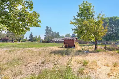3007 Erline Way, Medford, OR 97502 - Photo 40