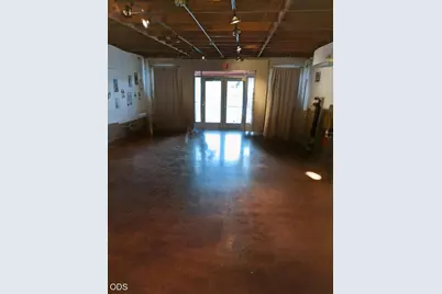 310 N Main Street #Per Suite - A&B/F/G/, Phoenix, OR 97535 - Photo 2