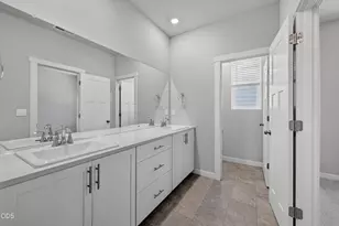 2650 NW 26th Loop N, Redmond, OR 97756 - Photo 14