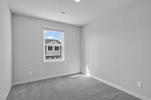 726 NW Varnish Pl, Redmond, OR 97756 - Photo 14