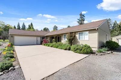 3248 Griffin Creek Road, Medford, OR 97501 - Photo 2