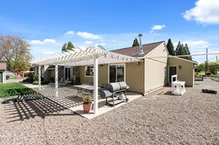 3248 Griffin Creek Rd, Medford, OR 97501 - Photo 68