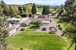 3248 Griffin Creek Rd, Medford, OR 97501 - Photo 48