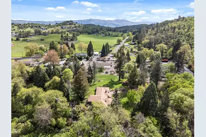 3248 Griffin Creek Road, Medford, OR 97501 - Photo 54