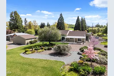 3248 Griffin Creek Road, Medford, OR 97501 - Photo 1