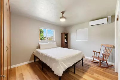 1730 Roberts Road, Medford, OR 97504 - Photo 28