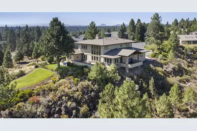 61576 SW Longview Street, Bend, OR 97702 - Photo 2
