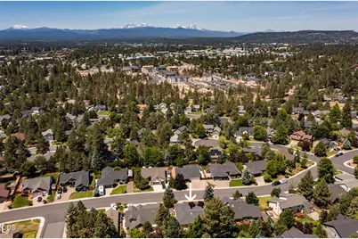800 SE Shadowood Drive, Bend, OR 97702 - Photo 44