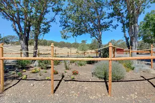 1765 Brownsboro-Meridian Rd, Eagle Point, OR 97524 - Photo 38