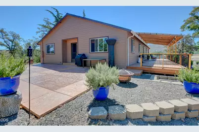 1765 Brownsboro-Meridian Road, Eagle Point, OR 97524 - Photo 32