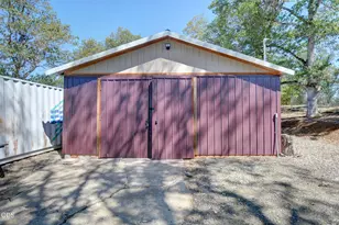 1765 Brownsboro-Meridian Rd, Eagle Point, OR 97524 - Photo 40