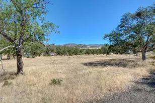 1765 Brownsboro-Meridian Rd, Eagle Point, OR 97524 - Photo 62