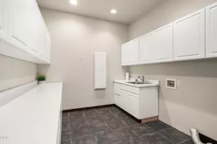 938 St Andrews Way, Eagle Point, OR 97524 - Photo 32
